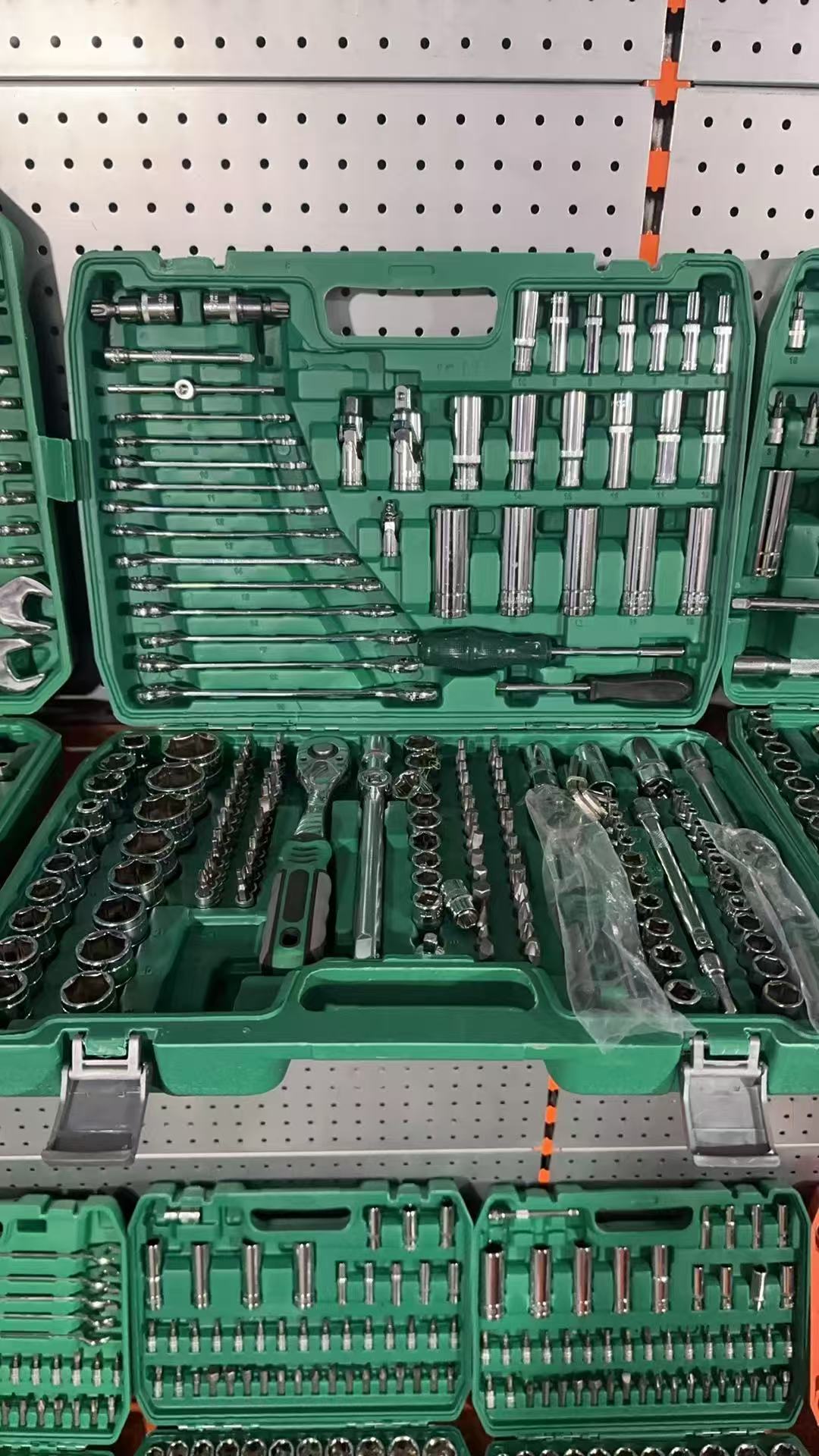 Kit di Riparazione Auto Fai-da - Power Tools And Hand Tools recensione e prezzo